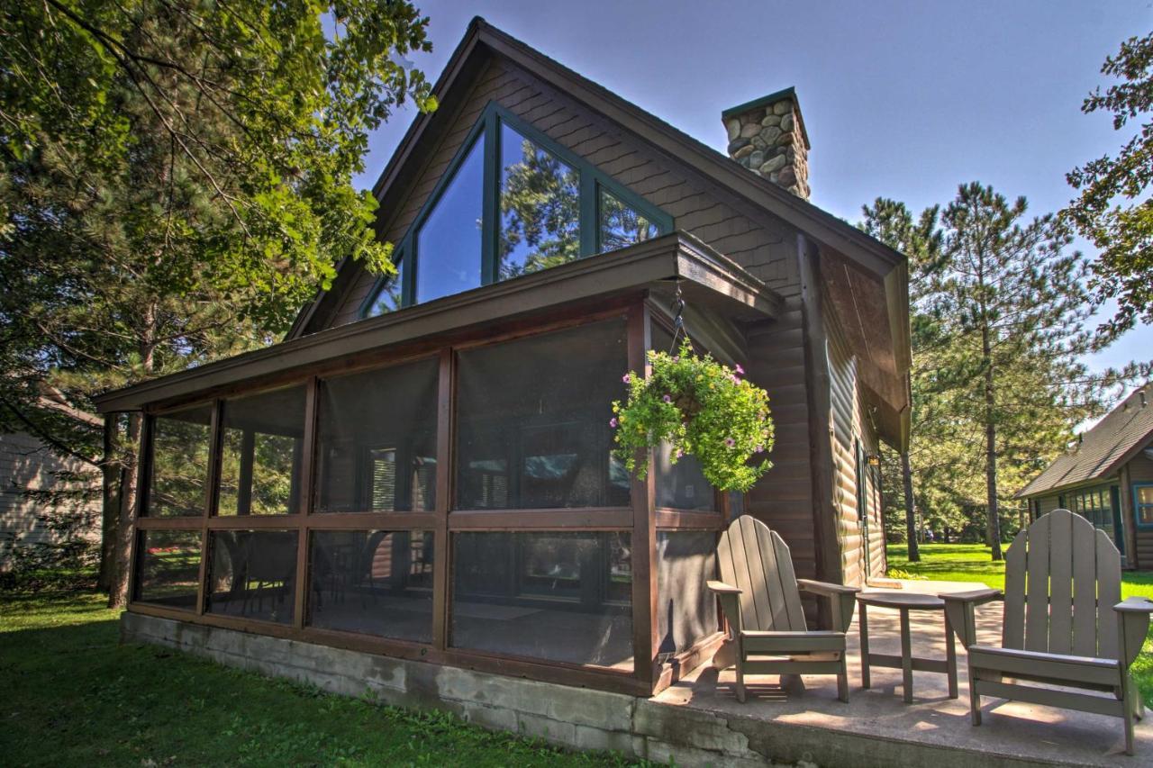 Alluring Nisswa Cabin On Gull Lake With Fireplace! Экстерьер фото