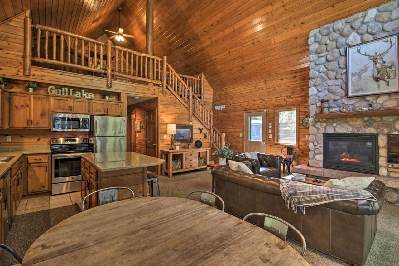 Alluring Nisswa Cabin On Gull Lake With Fireplace! Экстерьер фото